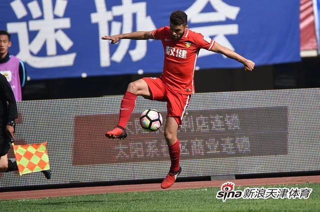  拜仁旧将梅开二度反戈旧主  